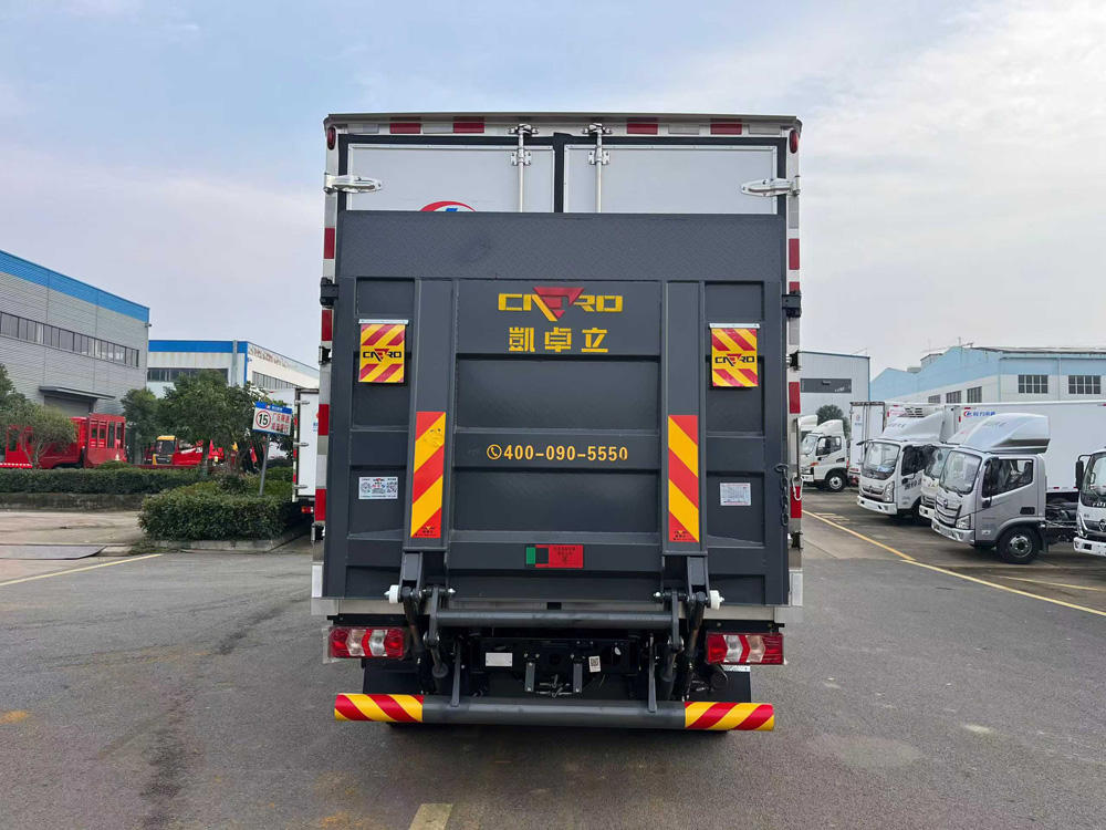 陜汽智云S300山區(qū)版165度電純電動冷藏車圖片5