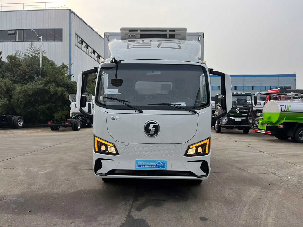 陜汽智云S300山區(qū)版165度電純電動冷藏車圖片2